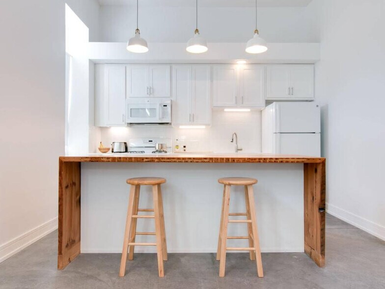 More Photos Of 1157 W 18th St, Chicago Apartments For Sale