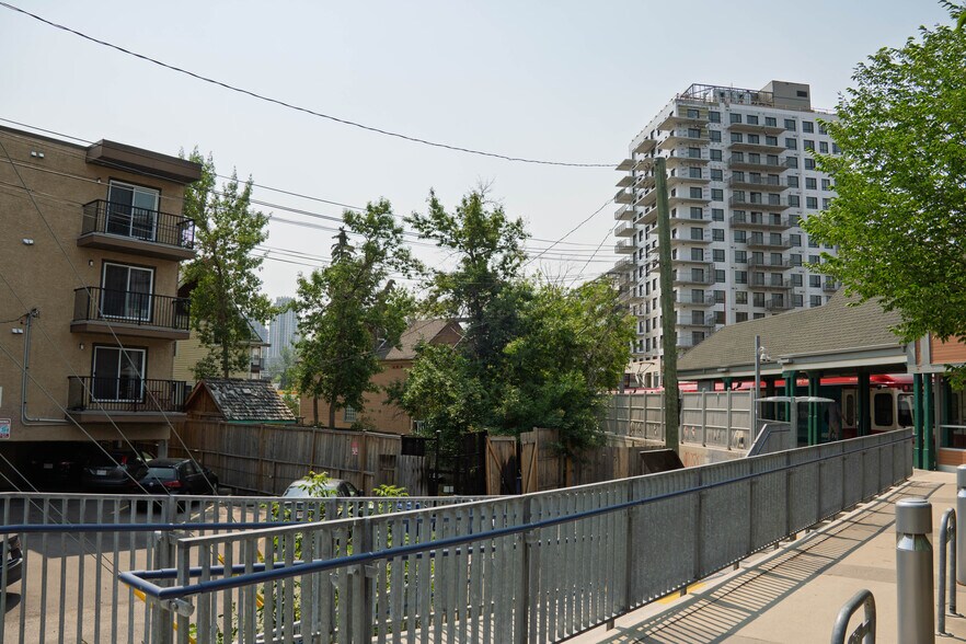 More Photos Of 928 3 Av NW, Calgary Multifamily For Sale