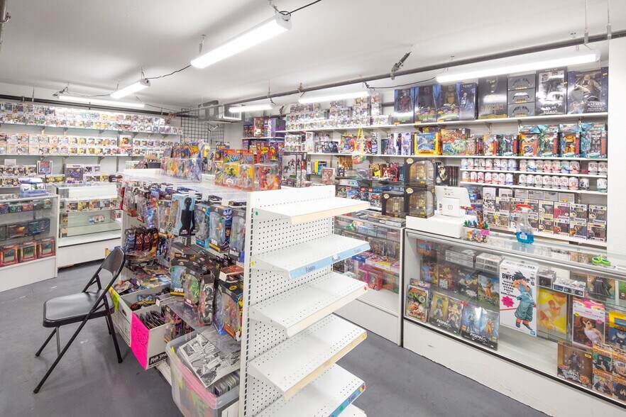 More Photos Of 43 E Main St, Alhambra Freestanding For Lease