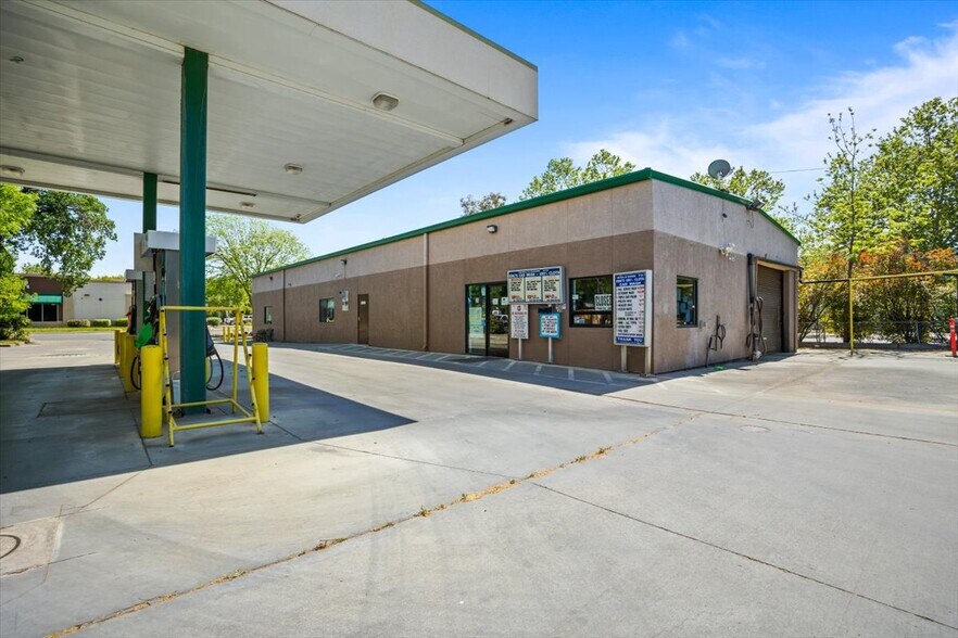 More Photos Of 1625 Mangrove Ave, Chico General Retail For Sale