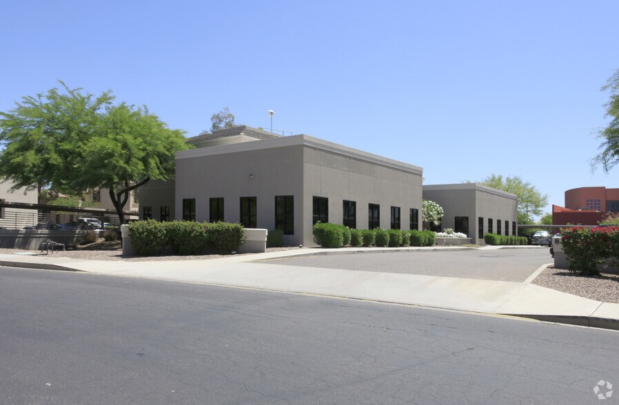 More Photos Of 8125 N 86th Pl, Scottsdale Office For Sale