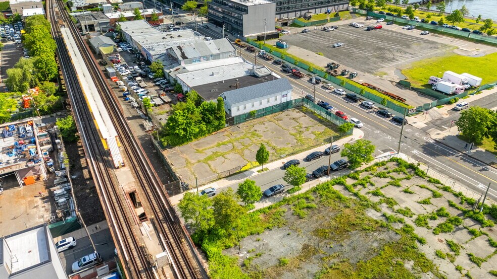 More Photos Of 1 Water St, Staten Island Land For Sale