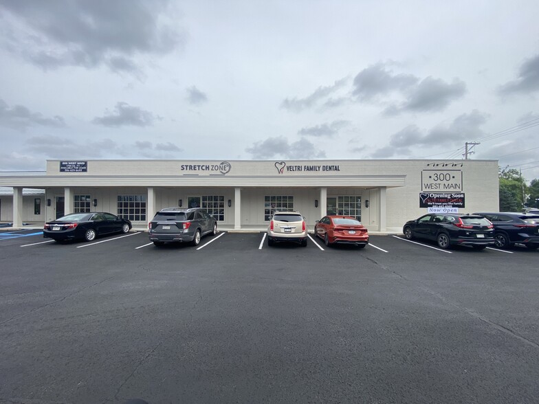 Primary Photo Of 300 W Main St, Bridgeport Storefront Retail Office For Lease