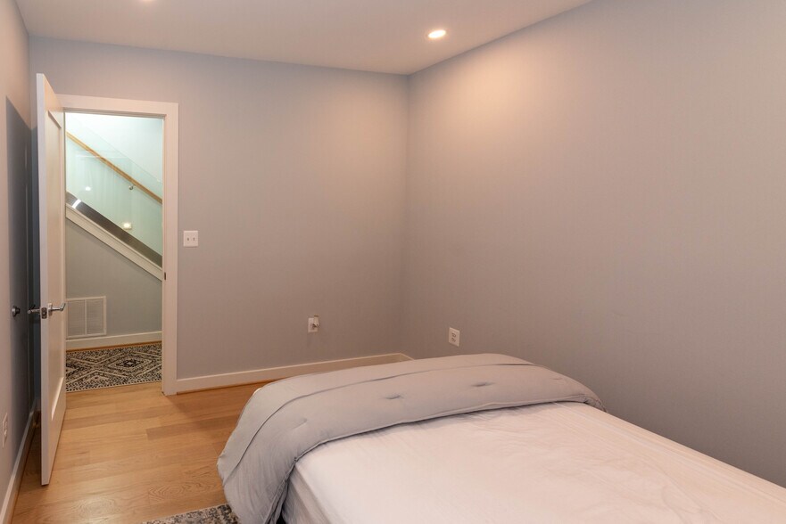 More Photos Of 424 Missouri Ave NW, Washington Multifamily For Sale