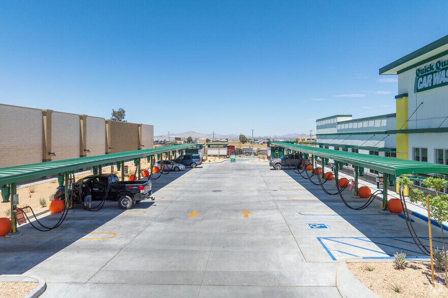 More Photos Of 16968 Main St, Hesperia Freestanding For Lease