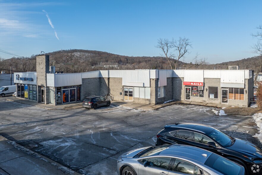 More Photos Of 309 N Bedford Rd, Mount Kisco General Retail For Lease