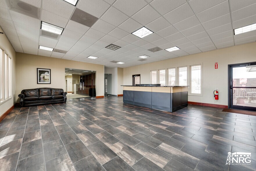 More Photos Of 10325 Younger Rd, Midland Loft Creative Space For Lease