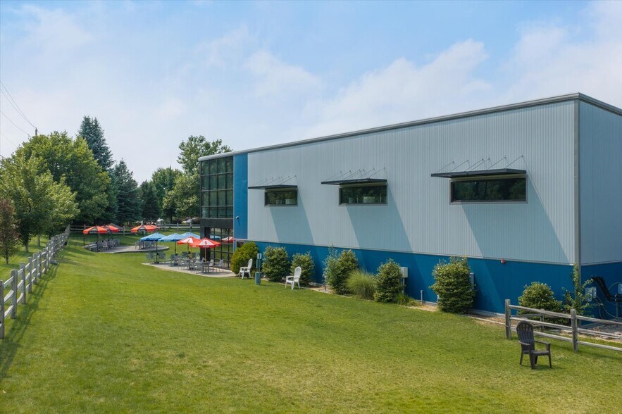 More Photos Of 2204 N Madson Rd, Liberty Lake Restaurant For Sale