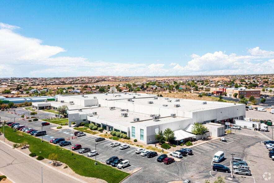 More Photos Of 4321 Fulcrum Way NE, Rio Rancho Warehouse For Lease