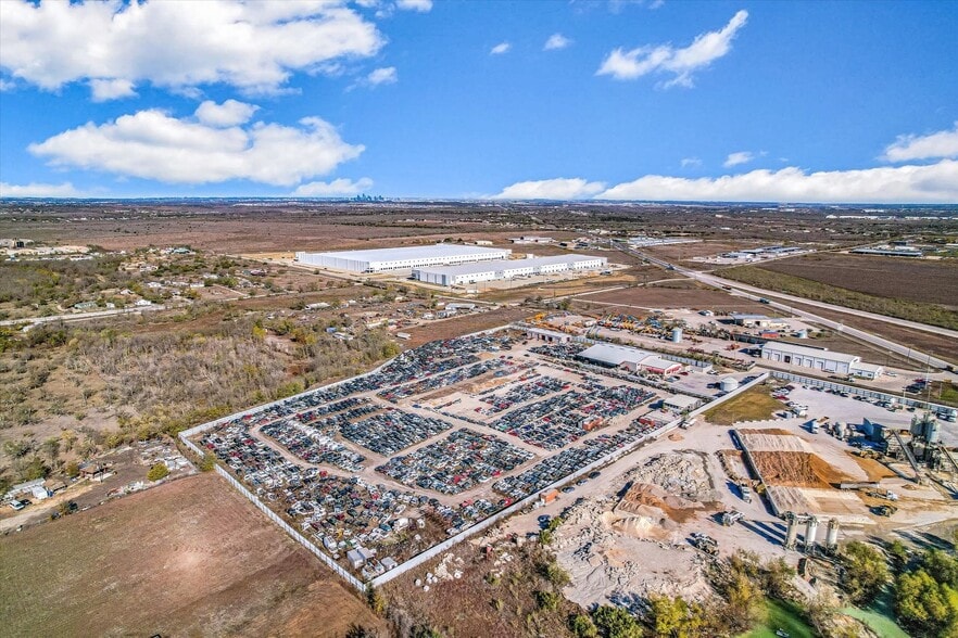 More Photos Of 11006 183 Hwy, Austin Industrial For Lease