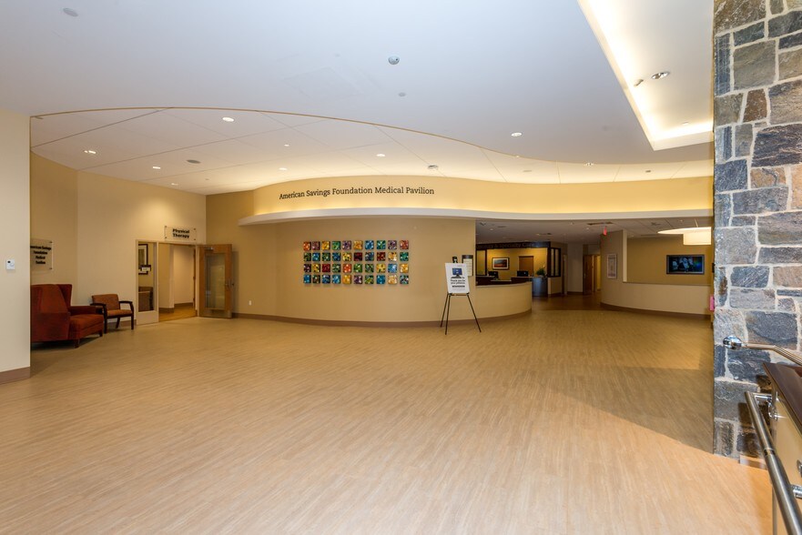 More Photos Of 201 N Mountain Rd, Plainville Medical For Lease