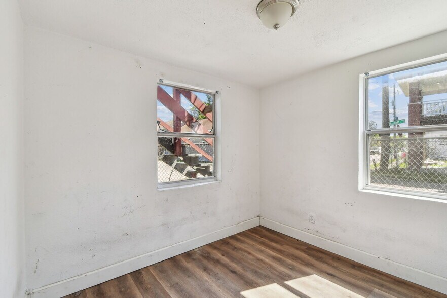 More Photos Of 1330-1334 Barnett St, Jacksonville Apartments For Sale