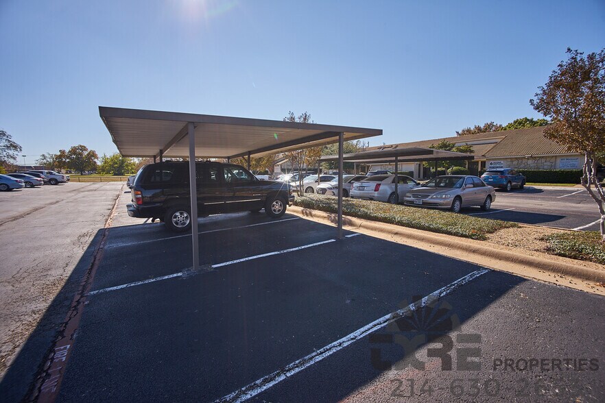 More Photos Of 1140 W Pioneer Pky, Arlington Office For Lease