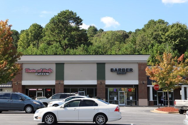 More Photos Of 6230-6242 Old Highway 5, Woodstock Unknown For Lease