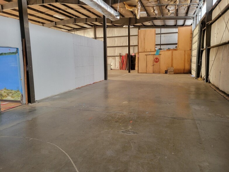 More Photos Of 4786 State Highway 30, Amsterdam Specialty For Sale