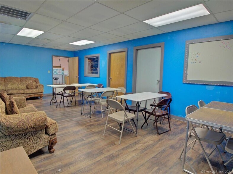 More Photos Of 90 S Park St, Willimantic Warehouse For Lease