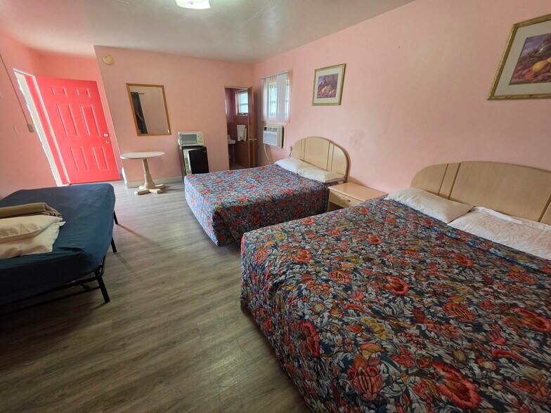 More Photos Of 5272 US Highway 27 S, Sebring Hotel For Sale