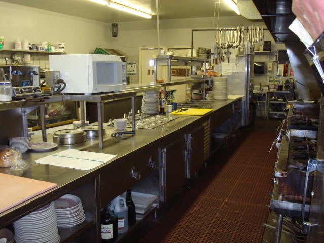 More Photos Of 24 Big Springs Dr, Nederland Restaurant For Lease