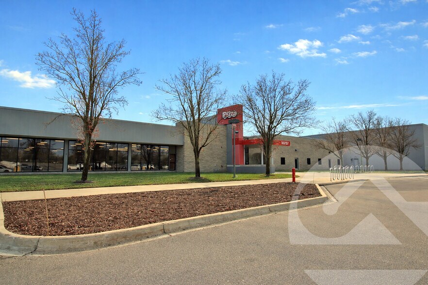 Primary Photo Of 33737 W 12 Mile Rd, Farmington Hills Light Distribution For Lease