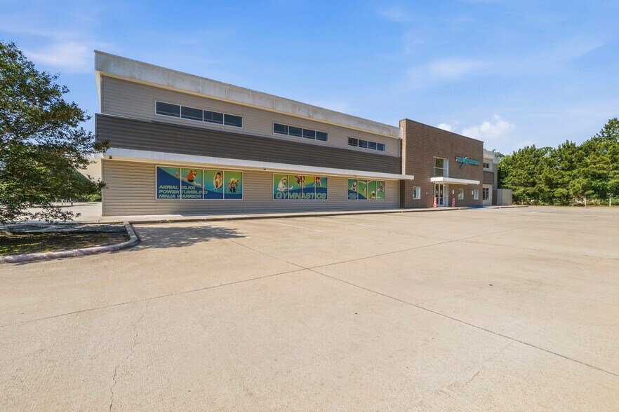 More Photos Of 28519 Sweetgum Rd, Magnolia General Retail For Sale
