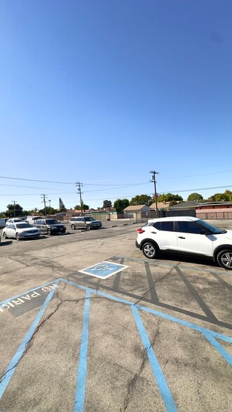 More Photos Of 12065 Paramount Blvd, Downey Storefront For Lease