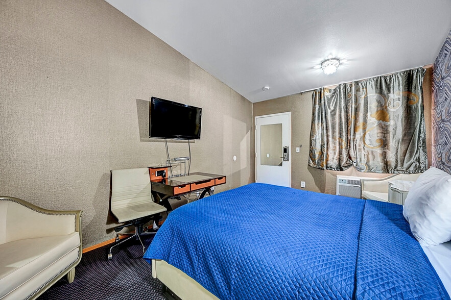 More Photos Of 2855 Fremont St, Las Vegas Hotel For Sale