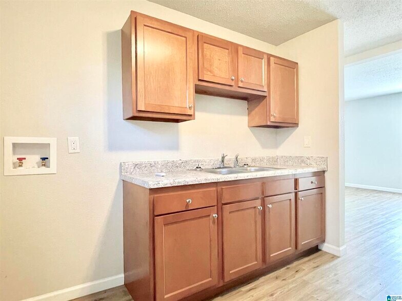 More Photos Of 1609 6th St N, Birmingham Apartments For Sale
