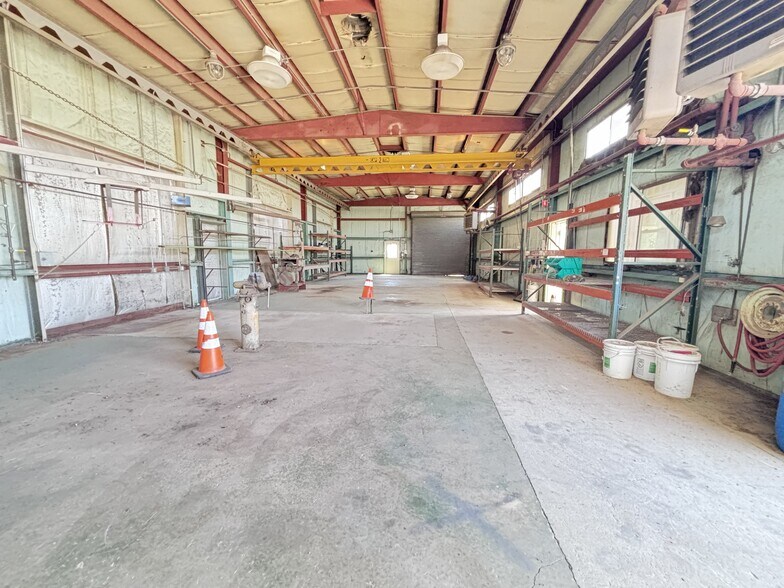More Photos Of 1814 E 4th St, Lima Warehouse For Sale