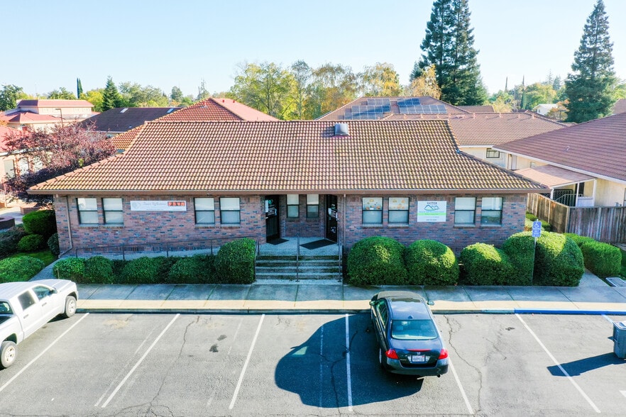 More Photos Of 1215 Plumas St, Yuba City Medical For Lease