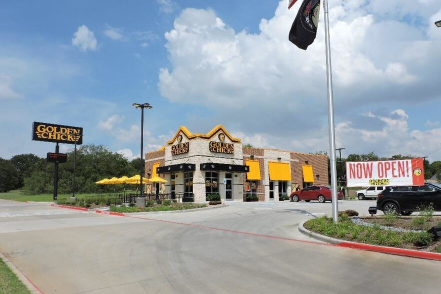 More Photos Of 708 N Industrial Blvd, Euless Fast Food For Sale