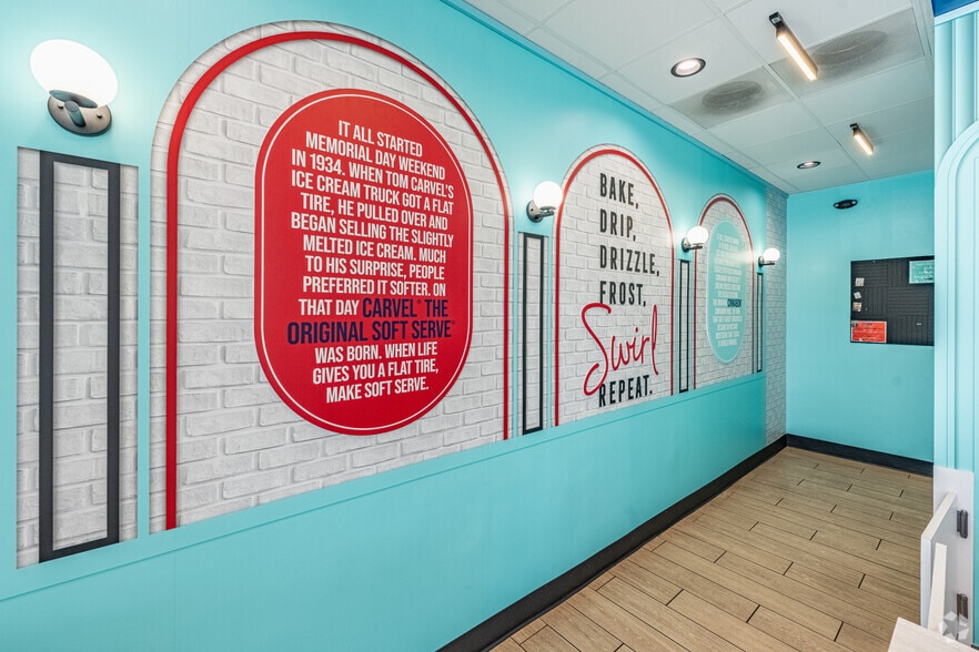 More Photos Of 1661 E Colorado Blvd, Pasadena Fast Food For Lease