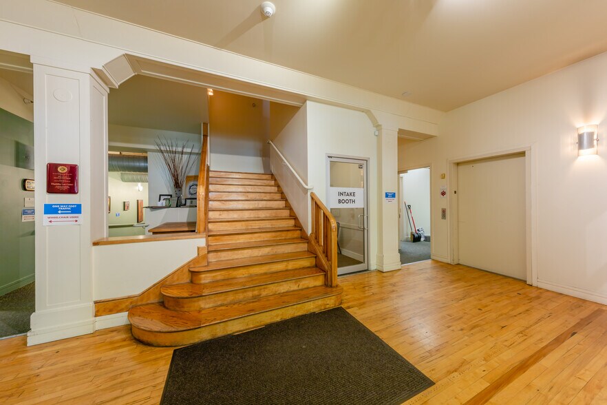 More Photos Of 205 N 400 W, Salt Lake City Office For Lease