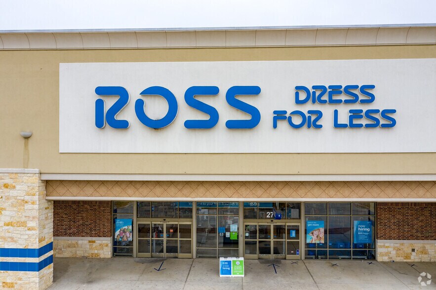 More Photos Of 161 Creekside Way, New Braunfels Unknown For Lease