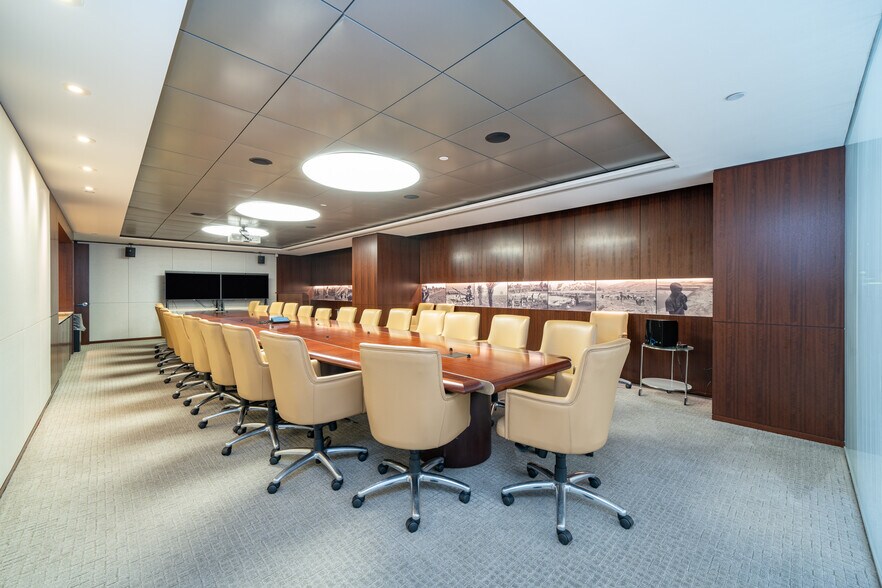 More Photos Of 125 Maiden Ln, New York Medical For Sale
