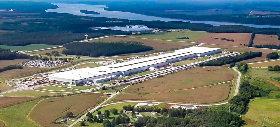 More Photos Of 1200 Haley Dr, Cherokee Manufacturing For Lease