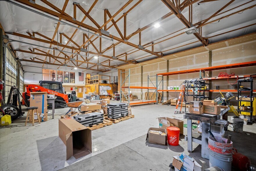 More Photos Of 17220 E Cowley Ave, Spokane Valley Warehouse For Sale