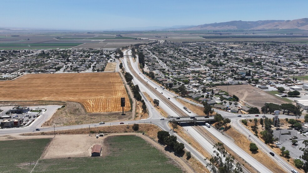 More Photos Of Walnut Ave, And 3rd Street, Greenfield Land For Sale