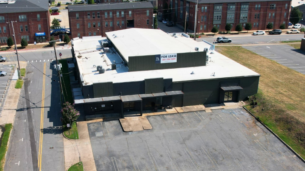 More Photos Of 201 E Broadway St, North Little Rock Freestanding For Lease