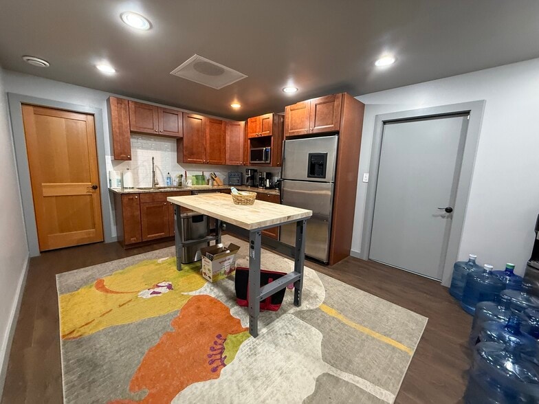 Primary Photo Of 3778 S Kalamath St, Englewood Warehouse For Sale