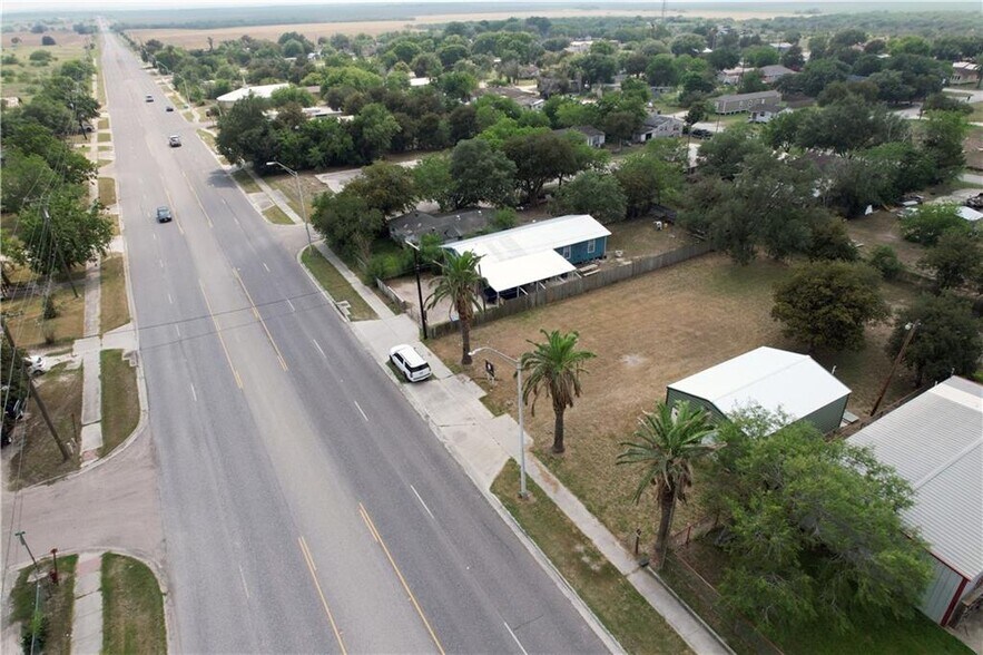 More Photos Of 908 TX-359, Mathis Light Manufacturing For Sale