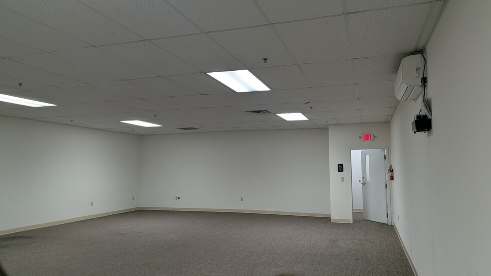 More Photos Of 1200 Corporate Blvd, Lancaster Light Distribution For Lease