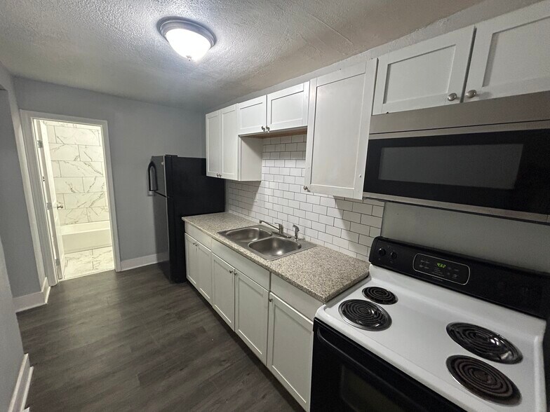 More Photos Of 3502 Roberts Ave, Kansas City Apartments For Sale