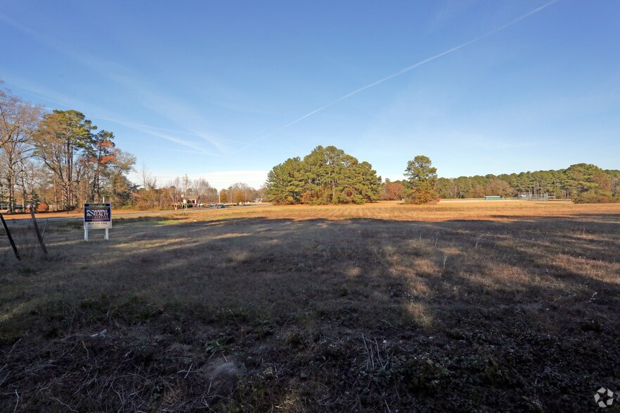 Primary Photo Of E Ash St @ Malloy St, Goldsboro Land For Sale
