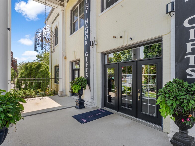 More Photos Of 9 Park St, Chatham Storefront For Sale