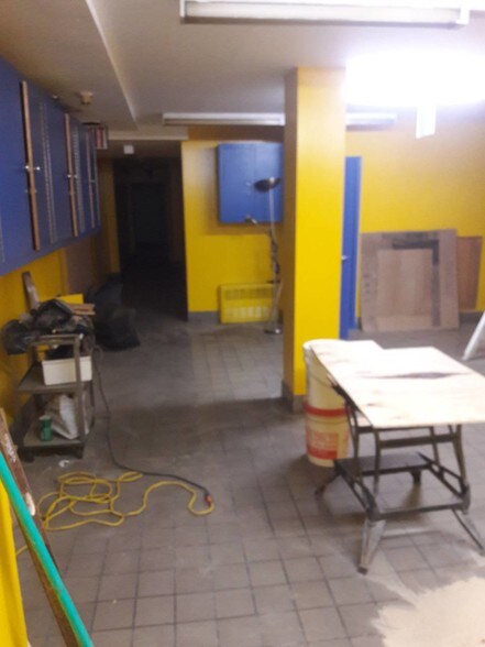 More Photos Of 887 Crotona Pky N, Bronx Apartments For Lease