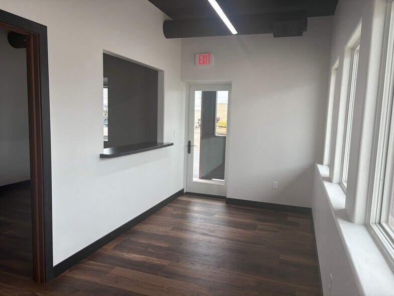 More Photos Of 212 W 1st St, Ogallala Office For Sale
