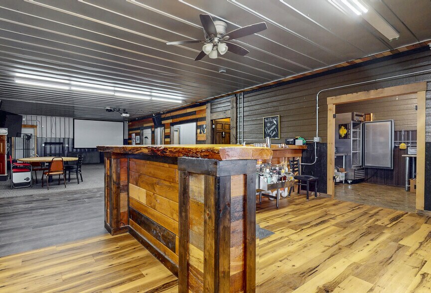 More Photos Of 165 Nebraska St, Sterling General Retail For Sale