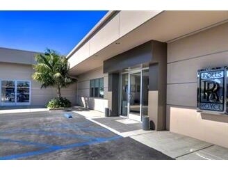 More Photos Of 4040 Campus Dr, Newport Beach Auto Dealership For Lease