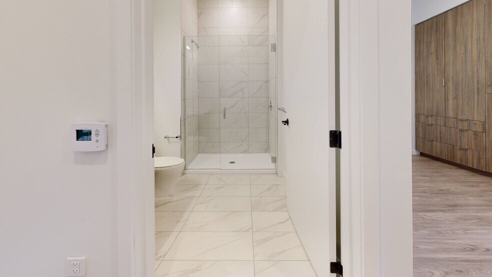 More Photos Of 1190 S Pennsylvania St, Denver Apartments For Sale