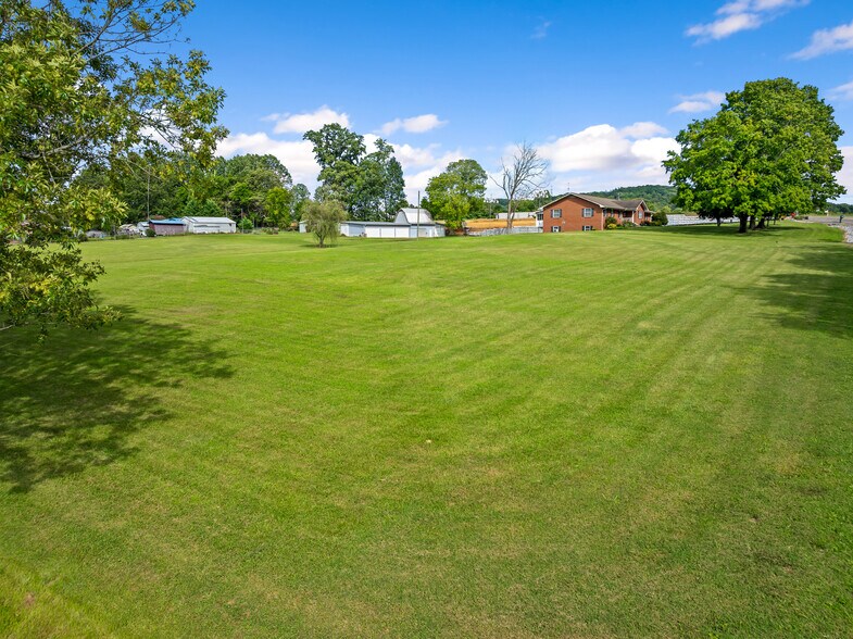 More Photos Of 3320 Bakertown Rd, Knoxville Multifamily For Sale